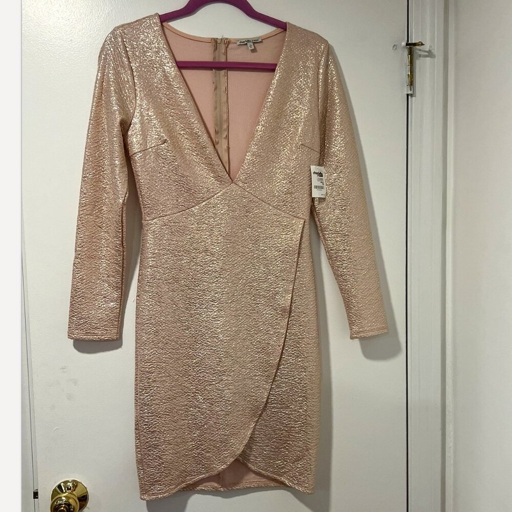 Charlotte Russe Bodycon Pink Champagne Shimmer Mini Dress Med NWT